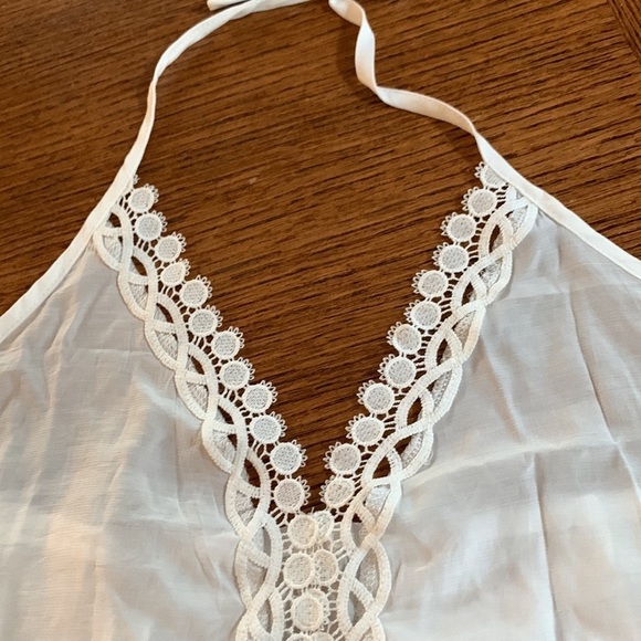 White lace cami top - Picture 9 of 10